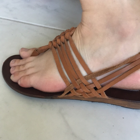 Steve Madden leather strappy sandals size 6.5 - Picture 7 of 7